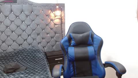 Snapshot of luka_big18 chatting on February 26, 2:54 am Luka big18 online show from February 26, 2:54 am