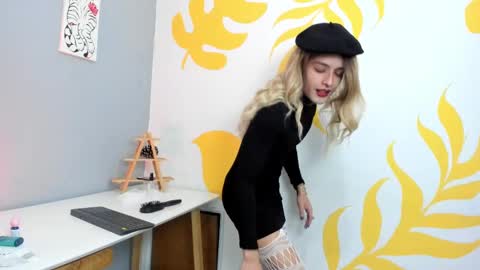 Luka Castillo online show from October 23, 5:44 pm