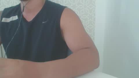 lukafitness online show from December 21, 7:21 pm