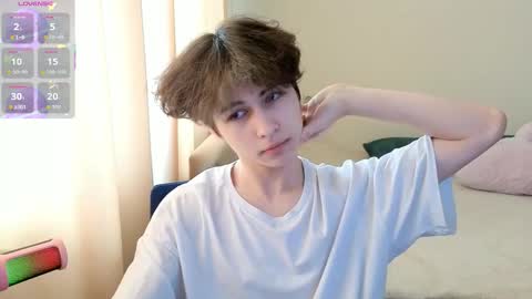 Snapshot of lukahayes chatting on February 27, 10:04 am lukahayes online show from February 27, 10:04 am