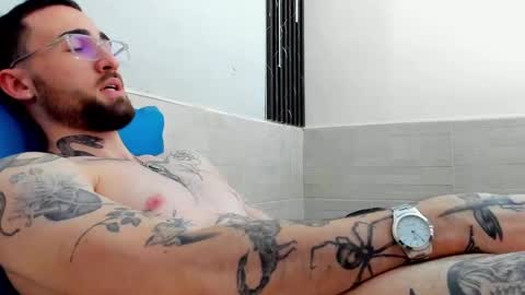 LUKE online show from February 14, 5:03 pm