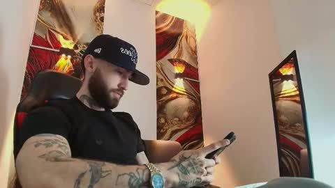 LUKE online show from October 16, 1:34 pm