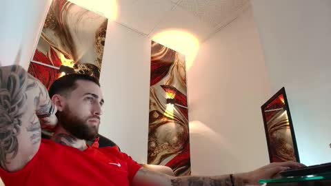 LUKE online show from February 25, 1:21 pm