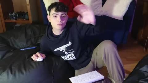 lukeboyce online show from January 6, 1:42 am