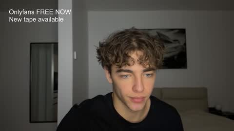 lukedesirable online show from December 2, 7:42 pm