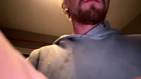 Snapshot of lukeeeeey96 chatting on October 1, 7:42 pm lukeeeeey96 online show from October 1, 7:42 pm