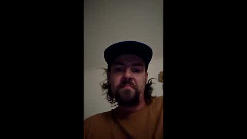 lukeyzzz1 online show from April 15, 12:45 pm
