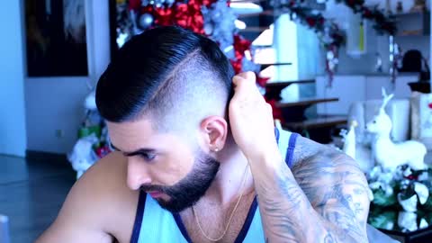 Snapshot of lukhass chatting on January 4, 7:34 pm Lukhas f4f online show from January 4, 7:34 pm