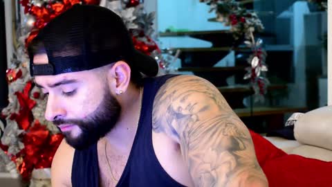 Snapshot of lukhass chatting on January 15, 3:22 am Lukhas f4f online show from January 15, 3:22 am