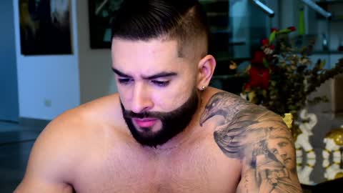 Snapshot of lukhass chatting on February 3, 11:47 pm Lukhas f4f online show from February 3, 11:47 pm