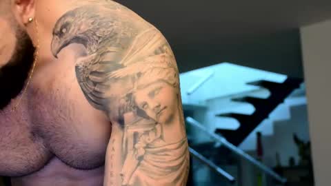 Snapshot of lukhass chatting on February 19, 5:16 am Lukhas f4f online show from February 19, 5:16 am