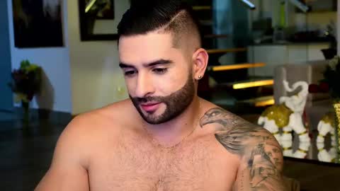 Snapshot of lukhass chatting on March 10, 11:49 pm Lukhas f4f online show from March 10, 11:49 pm