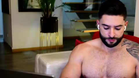 Snapshot of lukhass chatting on September 9, 4:45 am Lukhas f4f online show from September 9, 4:45 am