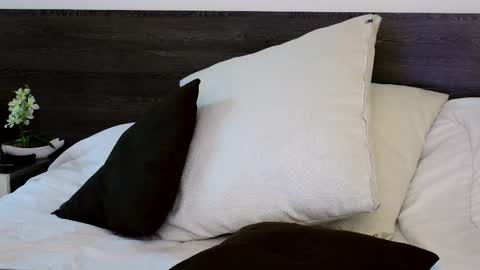 Snapshot of lukhass chatting on September 22, 12:34 am Lukhas f4f online show from September 22, 12:34 am