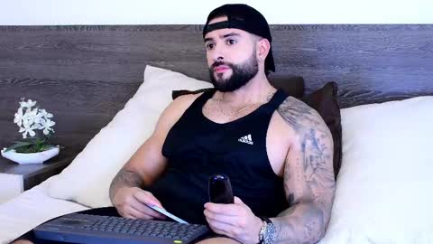 Snapshot of lukhass chatting on September 26, 10:03 pm Lukhas f4f online show from September 26, 10:03 pm