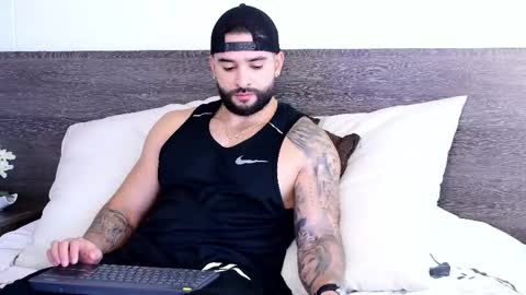 Snapshot of lukhass chatting on October 28, 5:59 pm Lukhas f4f online show from October 28, 5:59 pm