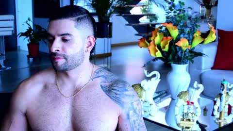 Lukhas f4f online show from March 29, 7:36 pm