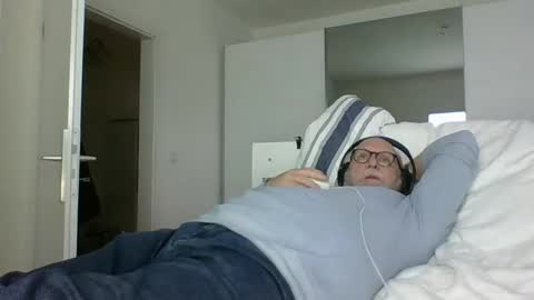 Snapshot of luley58 chatting on January 30, 3:40 pm luley58 online show from January 30, 3:40 pm