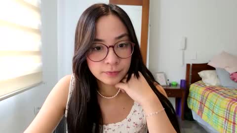 Luli online show from April 8, 1:11 pm