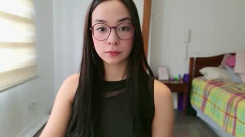 Luli online show from April 13, 1:05 pm