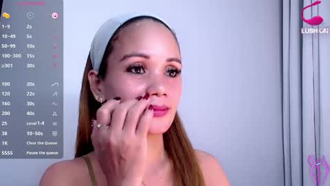 Snapshot of lulita_moan chatting on January 8, 11:30 pm lulu online show from January 8, 11:30 pm