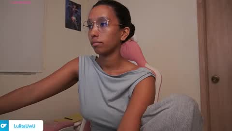 lulitauwu online show from February 16, 2:51 am