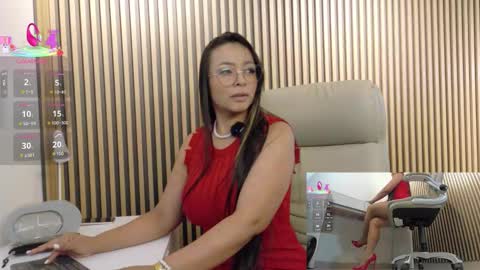 Snapshot of lulu_072 chatting on October 28, 12:14 am lulu online show from October 28, 12:14 am