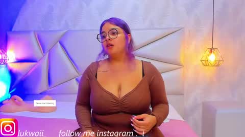Snapshot of lulu_kawai chatting on September 12, 5:35 pm lulu online show from September 12, 5:35 pm