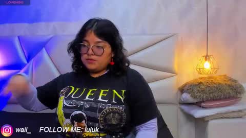 Snapshot of lulu_kawai chatting on December 16, 7:08 pm lulu online show from December 16, 7:08 pm