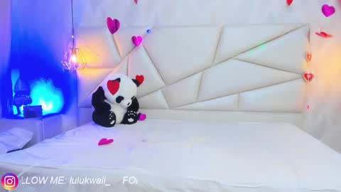 Snapshot of lulu_kawai chatting on February 18, 7:10 pm lulu online show from February 18, 7:10 pm