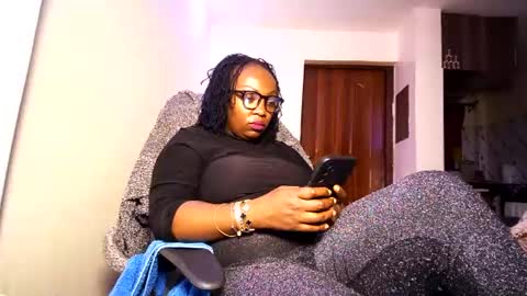 Snapshot of lulu_sparks1 chatting on June 23, 1:36 am lulu_sparks1 online show from June 23, 1:36 am