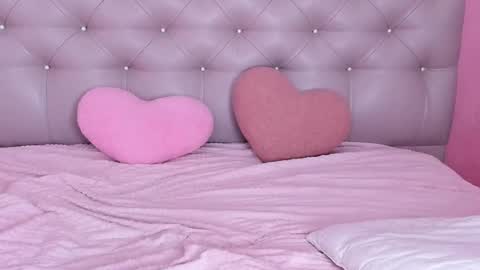 Snapshot of lulu_wolfie chatting on March 12, 5:02 am Lulu online show from March 12, 5:02 am