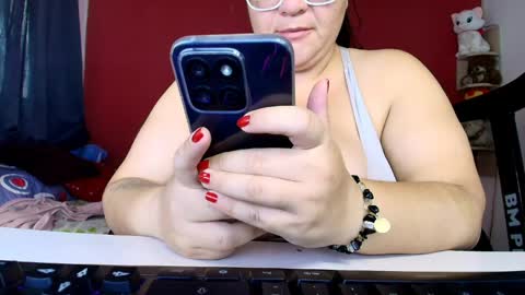 Snapshot of lulubigtitts chatting on May 17, 2:46 pm LuluBigTitts online show from May 17, 2:46 pm