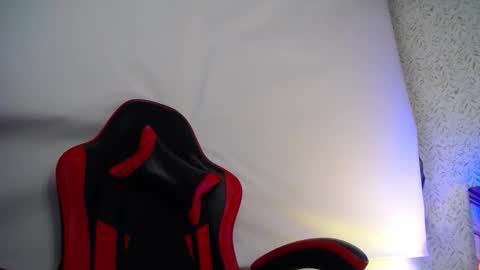 Luly online show from December 23, 3:04 am