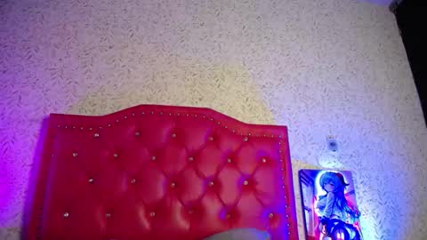 Luly online show from March 18, 4:15 am