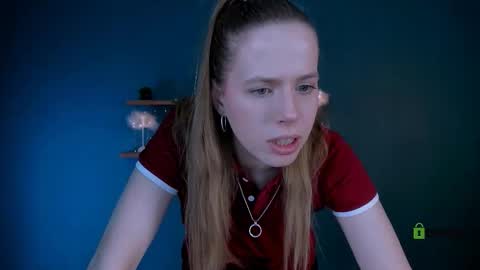 Snapshot of lumi_soft chatting on February 5, 1:16 pm Sweet Lumi online show from February 5, 1:16 pm