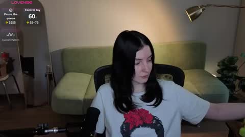 Snapshot of lumina_dark chatting on July 16, 1:17 pm Lumi online show from July 16, 1:17 pm