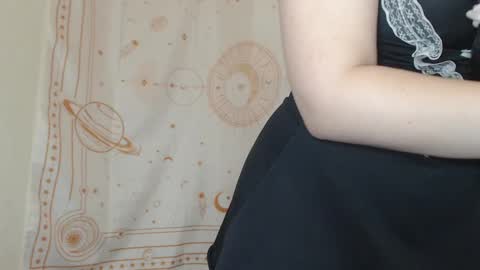 Snapshot of lumulav9 chatting on February 21, 1:33 pm Lumulav online show from February 21, 1:33 pm