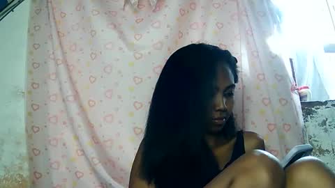 Snapshot of luna019 chatting on February 22, 9:45 am Luna online show from February 22, 9:45 am