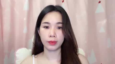 Snapshot of luna4739 chatting on June 11, 12:43 am Luna online show from June 11, 12:43 am