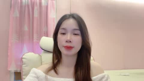 Snapshot of luna4739 chatting on July 25, 12:42 am Luna online show from July 25, 12:42 am