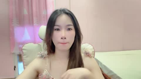 Snapshot of luna4739 chatting on August 4, 9:34 am Luna online show from August 4, 9:34 am