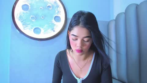 Luna online show from February 5, 11:37 am