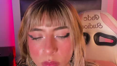 luna online show from April 15, 2:18 am