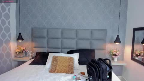 Luna online show from December 15, 10:52 am