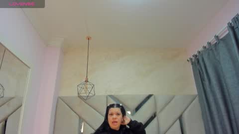 Snapshot of luna_blyss chatting on February 15, 9:41 am Luna online show from February 15, 9:41 am