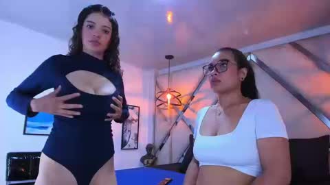 --- Luna  Cami --- online show from March 19, 4:27 am