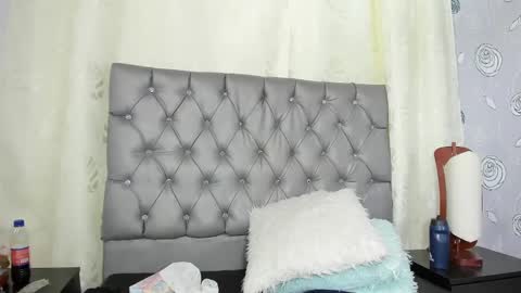 Luna Eva online show from March 10, 5:50 pm