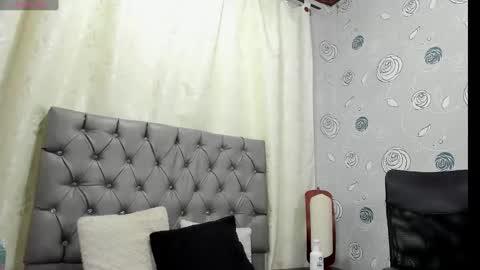 Luna Eva online show from October 9, 2:37 pm