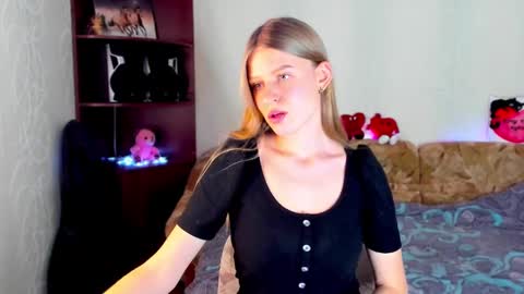 Snapshot of luna_evan chatting on January 30, 11:11 am luna_evan online show from January 30, 11:11 am